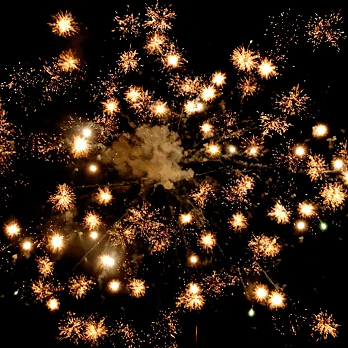 Ronin™ 32 Shot Standard Aerial Finale Sets® - Image 2