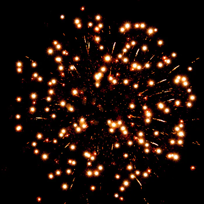 Sicario™ 5 Shot XL® Roman Candles - Image 2